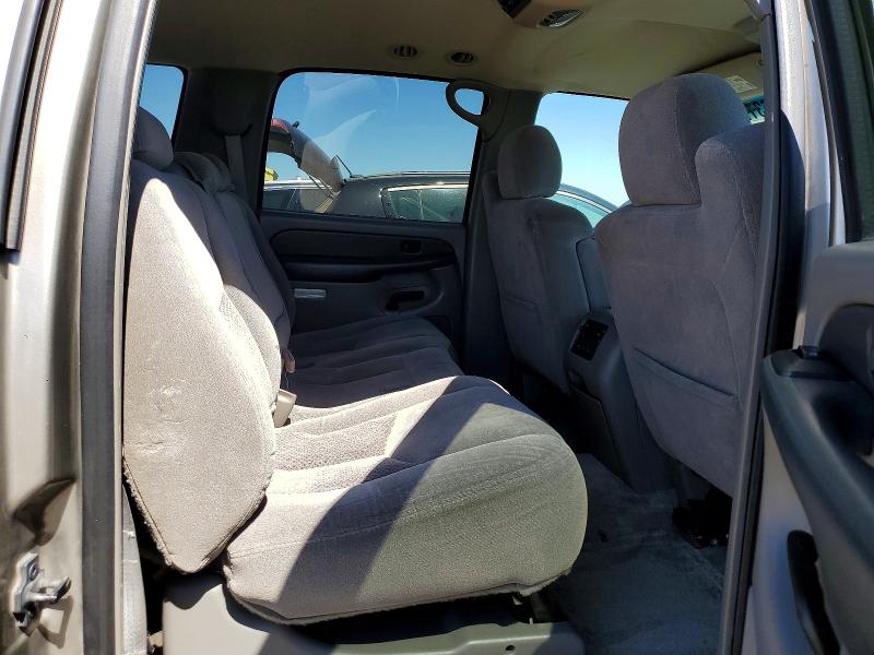 55363176 :رقم المزاد ، 3GNEC16T73G152577 vin ، 2003 Chevrolet Suburban مزاد بيع