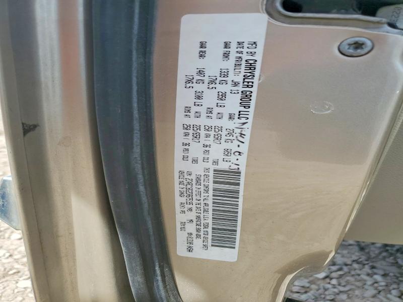 58873106 :رقم المزاد ، 2C4RC1BG2DR675195 vin ، 2013 Chrysler Town & Country مزاد بيع