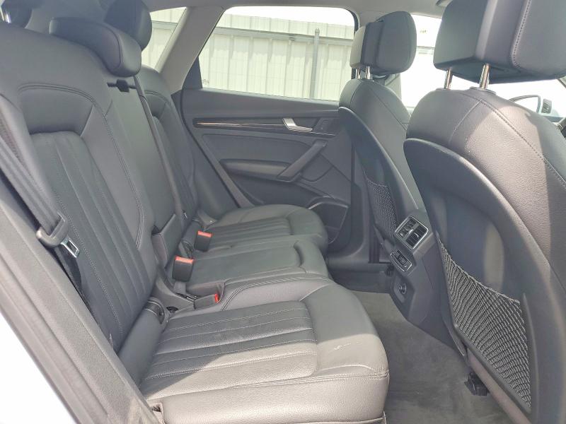 2018 Audi Q5 მანქანა იყიდება აუქციონზე, vin: WA1BNAFY4J2125385, აუქციონის ნომერი: 58819866