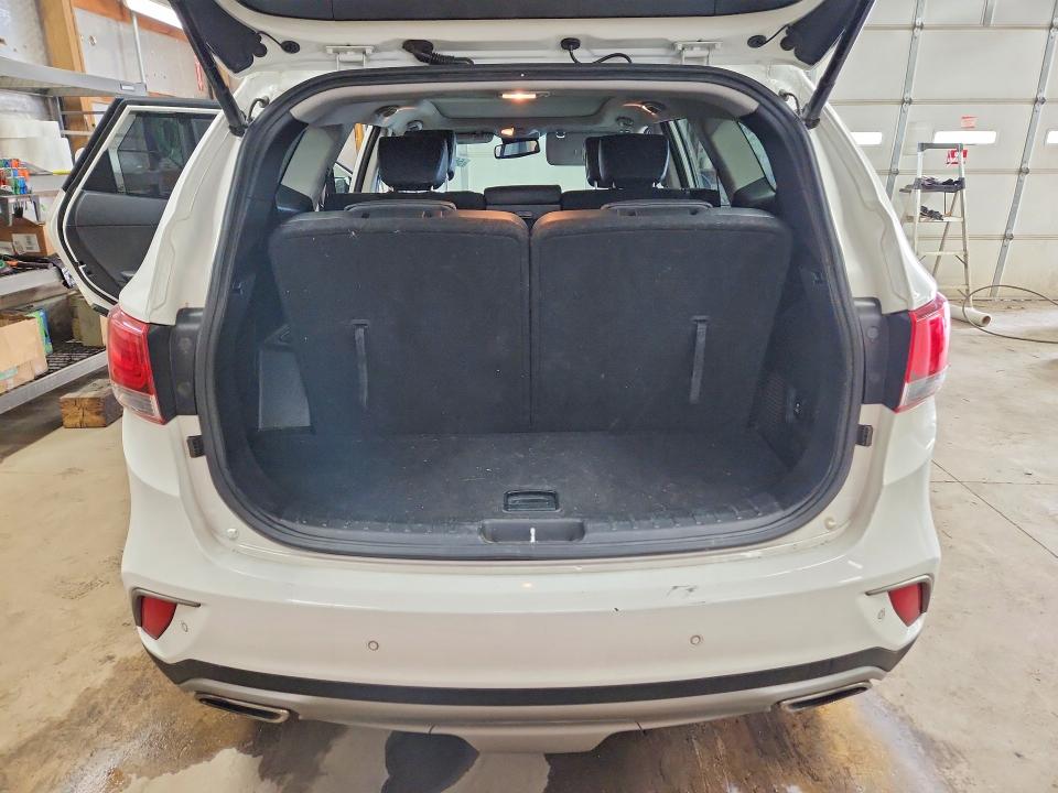 2018 Hyundai Santa Fe მანქანა იყიდება აუქციონზე, vin: KM8SR4HF2JU258685, აუქციონის ნომერი: 56345636