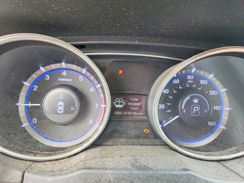 2011 Hyundai Sonata მანქანა იყიდება აუქციონზე, vin: 5NPEC4AC5BH060116, აუქციონის ნომერი: 57379046