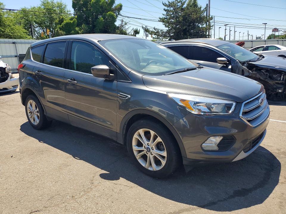 2019 Ford Escape მანქანა იყიდება აუქციონზე, vin: 1FMCU0GDXKUB11477, აუქციონის ნომერი: 55655166