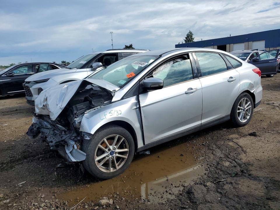 Продажа на аукционе авто 2017 Ford Focus, vin: 1FADP3F24HL225772, номер лота: 56569446