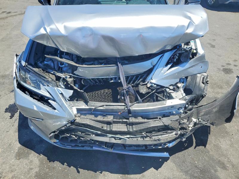 57051256 :رقم المزاد ، 58ADA1C16SU063676 vin ، 2025 Lexus Es 300h مزاد بيع