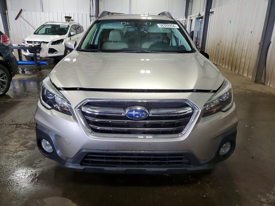 2018 Subaru Outback მანქანა იყიდება აუქციონზე, vin: 4S4BSAHC6J3216972, აუქციონის ნომერი: 58392856