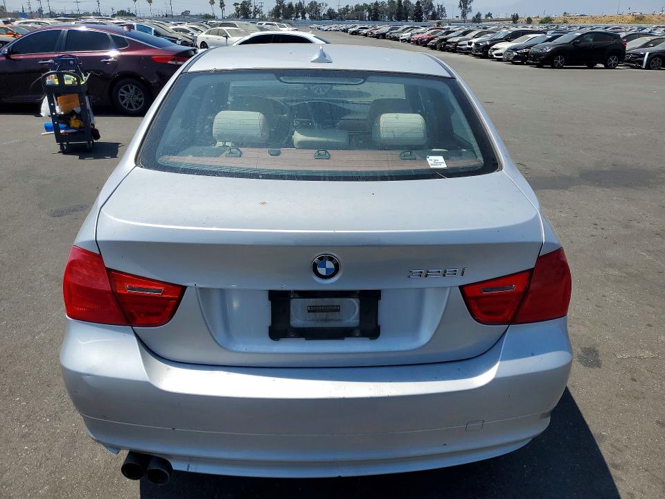 2011 Bmw 328 მანქანა იყიდება აუქციონზე, vin: WBAPH7G57BNN07868, აუქციონის ნომერი: 58588956