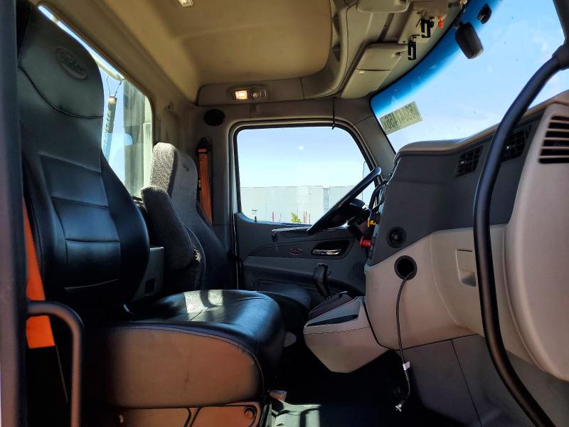 Продажа на аукционе авто 2018 Peterbilt 579, vin: 1XPBA48X5JD478146, номер лота: 53847456