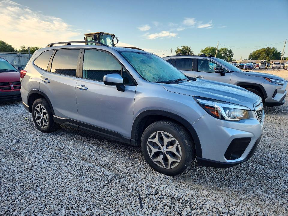 57027576 :رقم المزاد ، JF2SKAGC0LH565008 vin ، 2020 Subaru Forester مزاد بيع