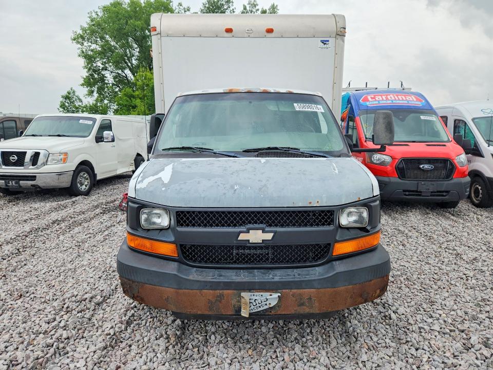 55898016 :رقم المزاد ، 1GBJG31U361253128 vin ، 2006 Chevrolet Express مزاد بيع