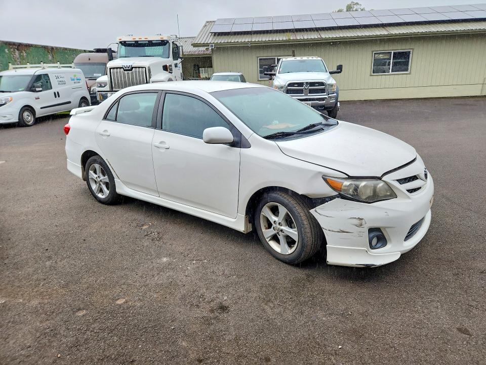 58957776 :رقم المزاد ، 2T1BU4EEXBC639973 vin ، 2011 Toyota Corolla مزاد بيع