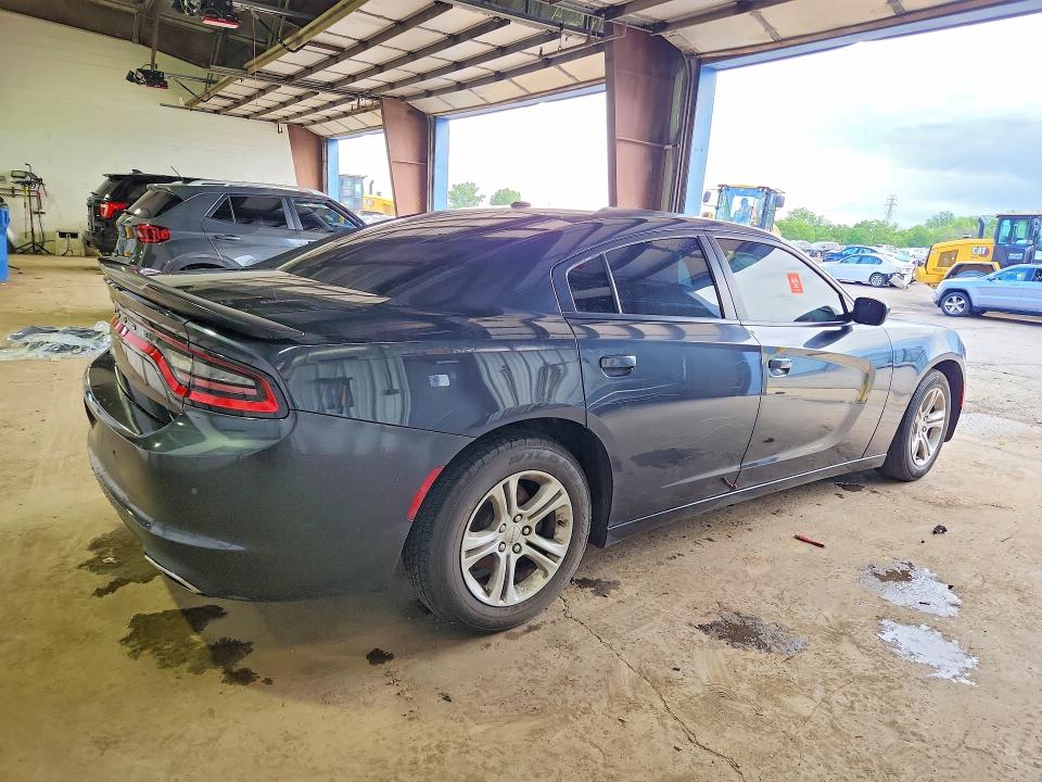 57520336 :رقم المزاد ، 2C3CDXBG1HH517419 vin ، 2017 Dodge Charger مزاد بيع