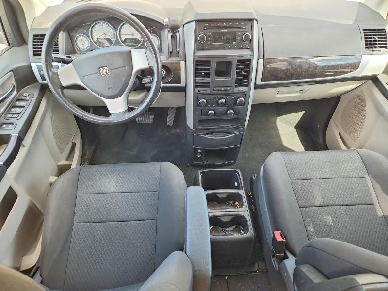 2010 Dodge Grand Caravan მანქანა იყიდება აუქციონზე, vin: 2D4RN5D17AR423872, აუქციონის ნომერი: 53285026