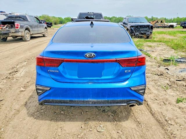 55707346 :رقم المزاد ، 3KPF54AD2ME298830 vin ، 2021 Kia Forte مزاد بيع