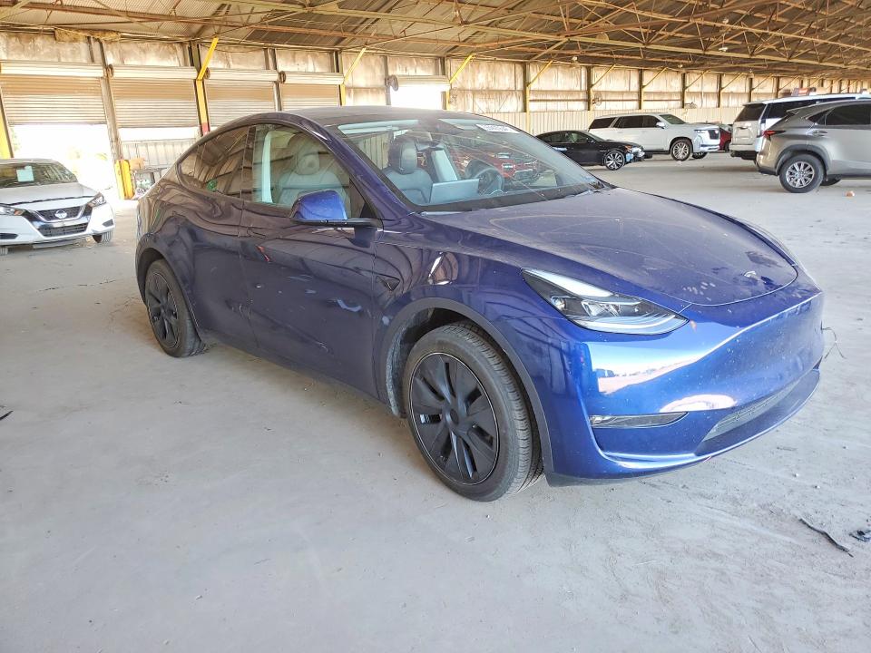 Продаж на аукціоні авто 2024 Tesla Model Y, vin: 7SAYGDEE4RF168686, номер лоту: 55905546
