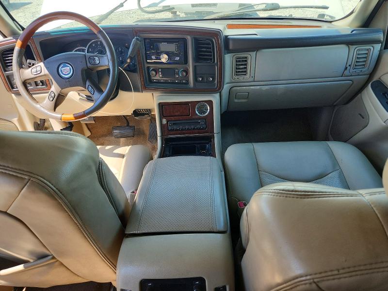 2004 Cadillac Escalade მანქანა იყიდება აუქციონზე, vin: 3GYFK66N14G288293, აუქციონის ნომერი: 58290416