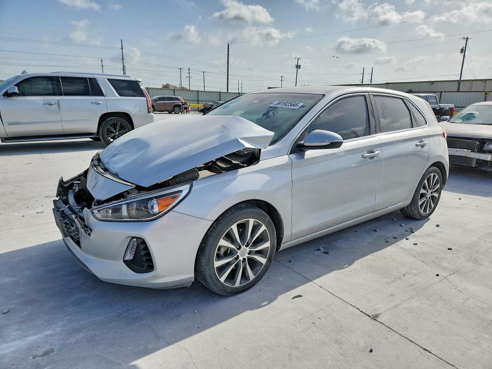 2018 Hyundai Elantra Gt მანქანა იყიდება აუქციონზე, vin: KMHH35LEXJU017635, აუქციონის ნომერი: 59192566