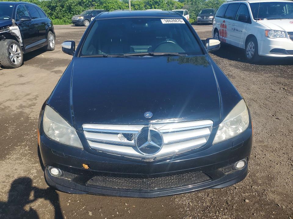 58628876 :رقم المزاد ، WDDGF81X89F327057 vin ، 2009 Mercedes-benz C مزاد بيع