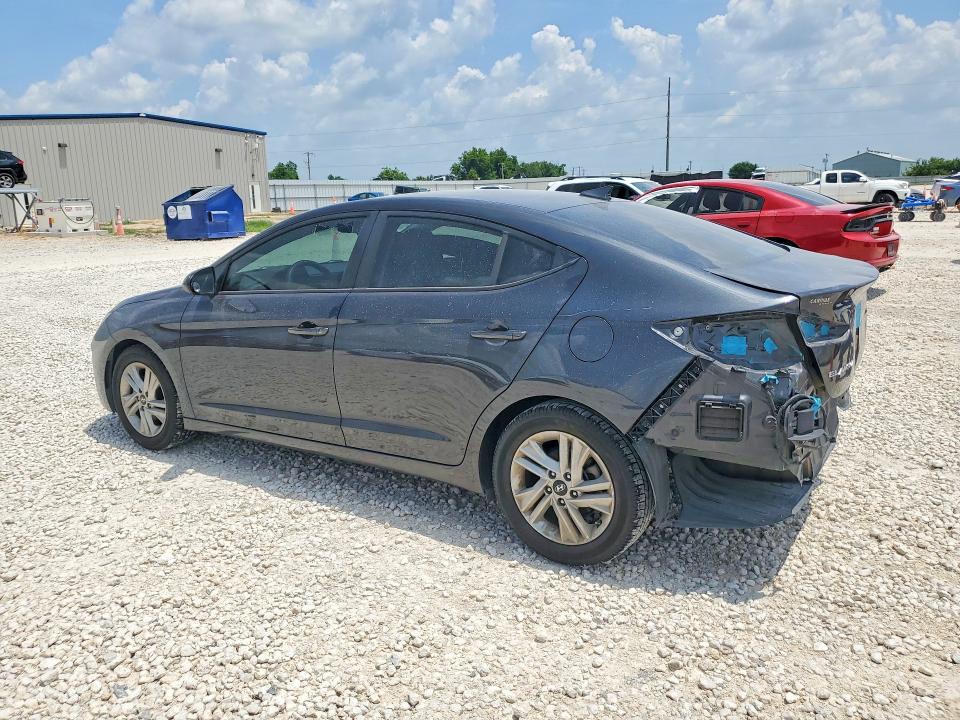 2020 Hyundai Elantra მანქანა იყიდება აუქციონზე, vin: 5NPD84LF0LH549352, აუქციონის ნომერი: 55806516