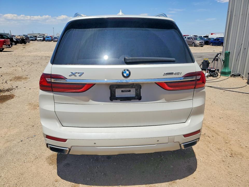 55403246 :رقم المزاد ، 5UXCW2C02L9A01929 vin ، 2020 Bmw X7 مزاد بيع