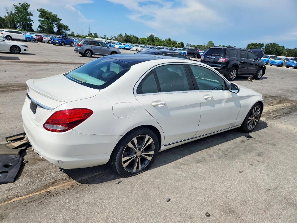 2017 Mercedes-benz C მანქანა იყიდება აუქციონზე, vin: WDDWF4JB9HR252777, აუქციონის ნომერი: 58955226