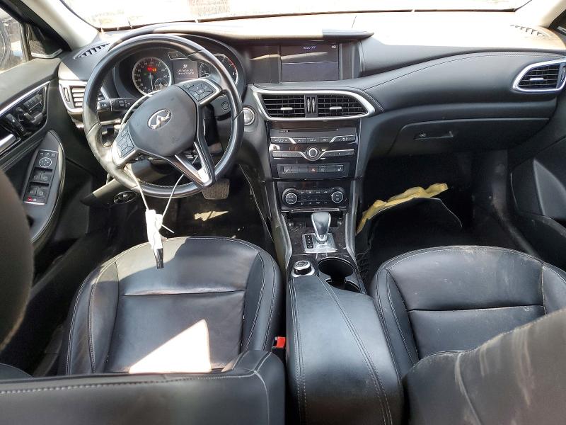 85635995 :رقم المزاد ، SJKCH5CP1JA056713 vin ، 2018 Infiniti Qx30 مزاد بيع