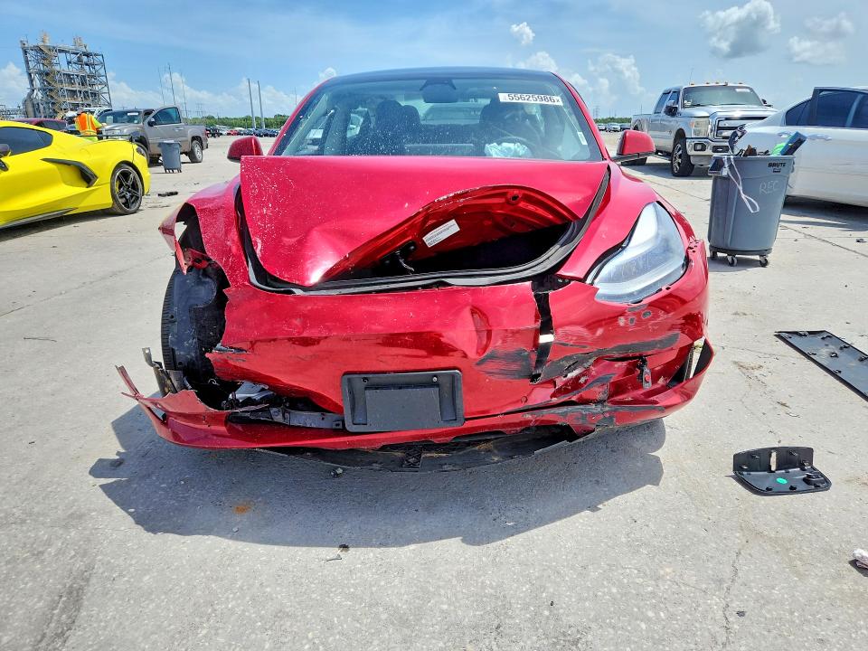 55625986 :رقم المزاد ، 5YJ3E1EA3NF103170 vin ، 2022 Tesla Model 3 مزاد بيع