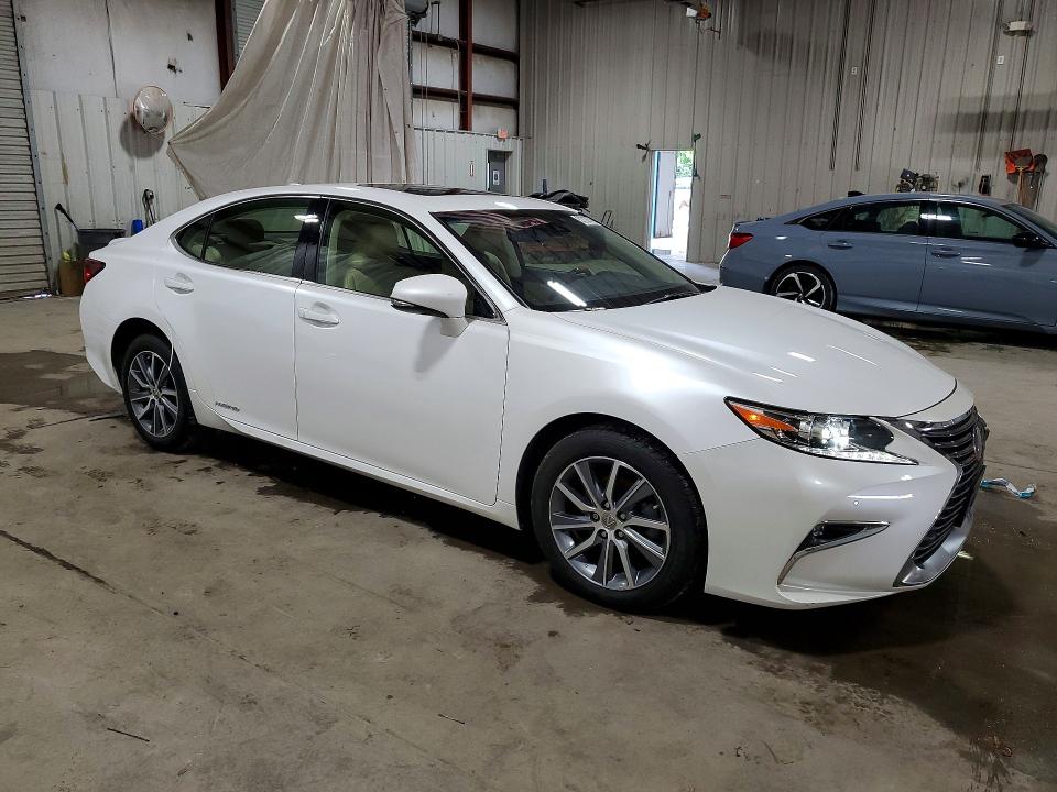 2016 Lexus Es მანქანა იყიდება აუქციონზე, vin: JTHBW1GG2G2108214, აუქციონის ნომერი: 57739766