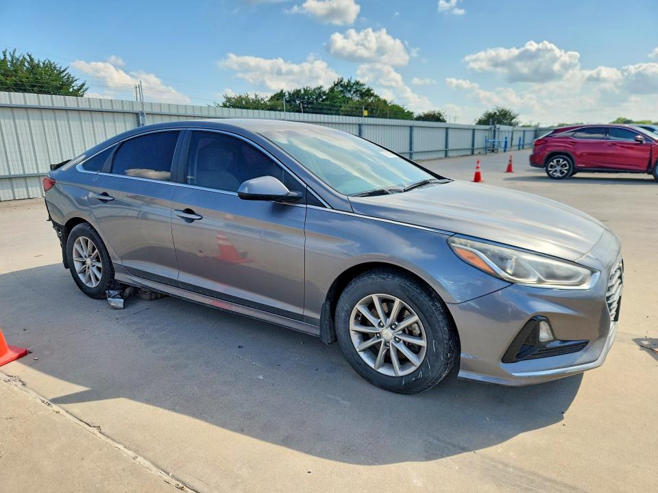 57926696 :رقم المزاد ، 5NPE24AF5JH696241 vin ، 2018 Hyundai Sonata مزاد بيع