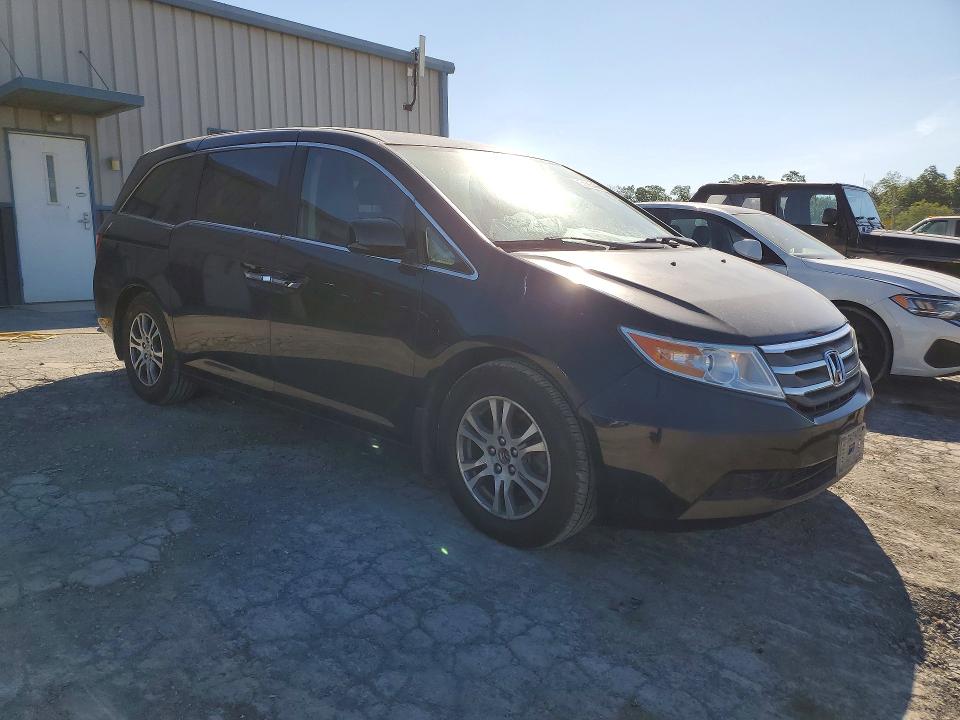 55593406 :رقم المزاد ، 5FNRL5H6XDB060279 vin ، 2013 Honda Odyssey مزاد بيع