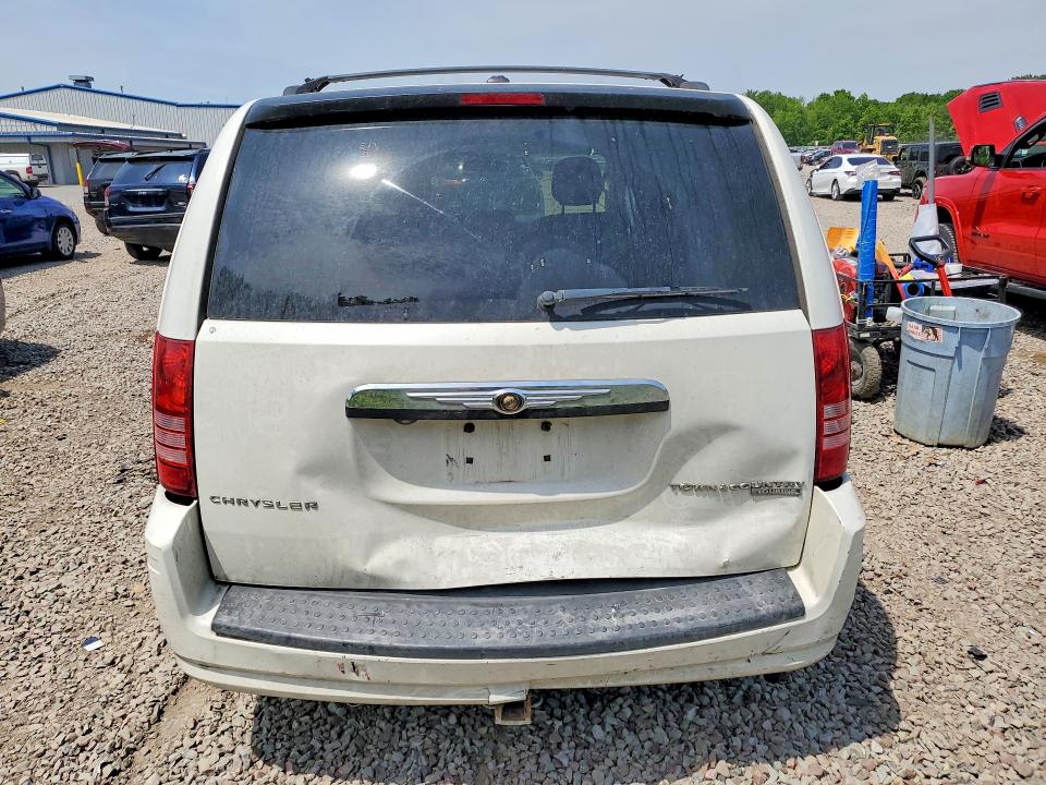 55332366 :رقم المزاد ، 2A4RR8D17AR494017 vin ، 2010 Chrysler Town & Country مزاد بيع