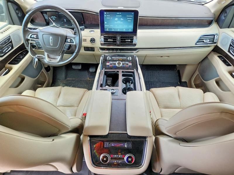 55635056 :رقم المزاد ، 5LMJJ3LT3JEL15705 vin ، 2018 Lincoln Navigator مزاد بيع