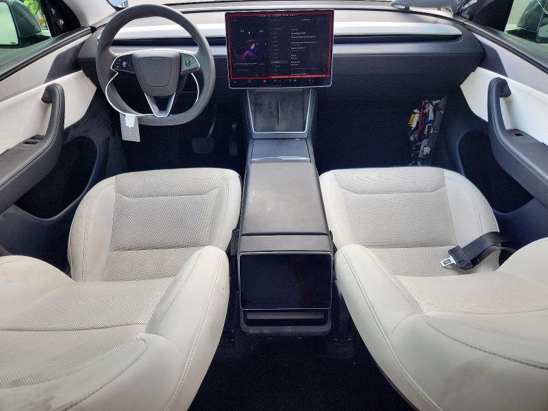 Продаж на аукціоні авто 2026 Tesla Model Y, vin: 7SAYGDEE1TA401122, номер лоту: 55721996