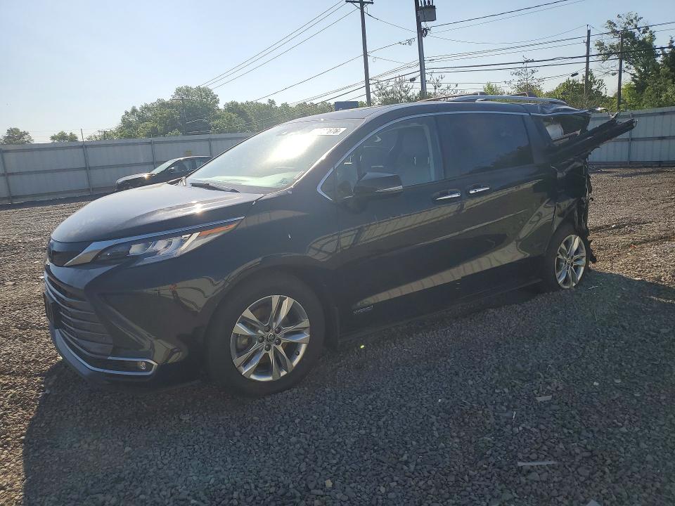 55227676 :رقم المزاد ، 5TDZSKFC1MS032988 vin ، 2021 Toyota Sienna مزاد بيع