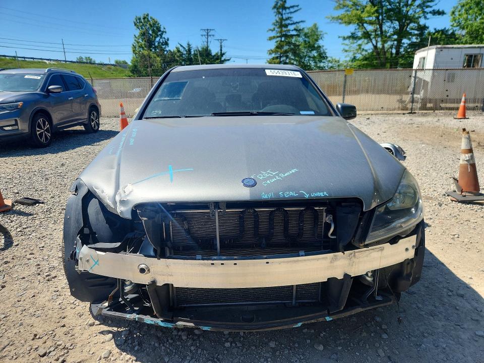 Продажа на аукционе авто 2013 Mercedes-benz C, vin: WDDGF8ABXDR248582, номер лота: 55439316