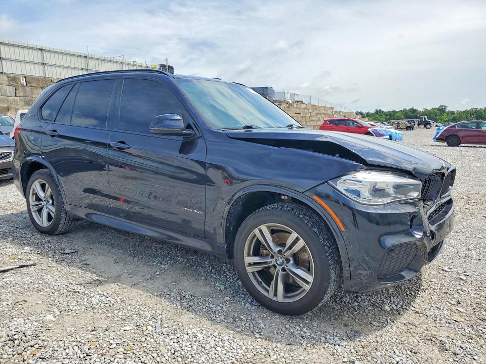 57879176 :رقم المزاد ، 5UXKT0C52J0V99877 vin ، 2018 Bmw X5 مزاد بيع