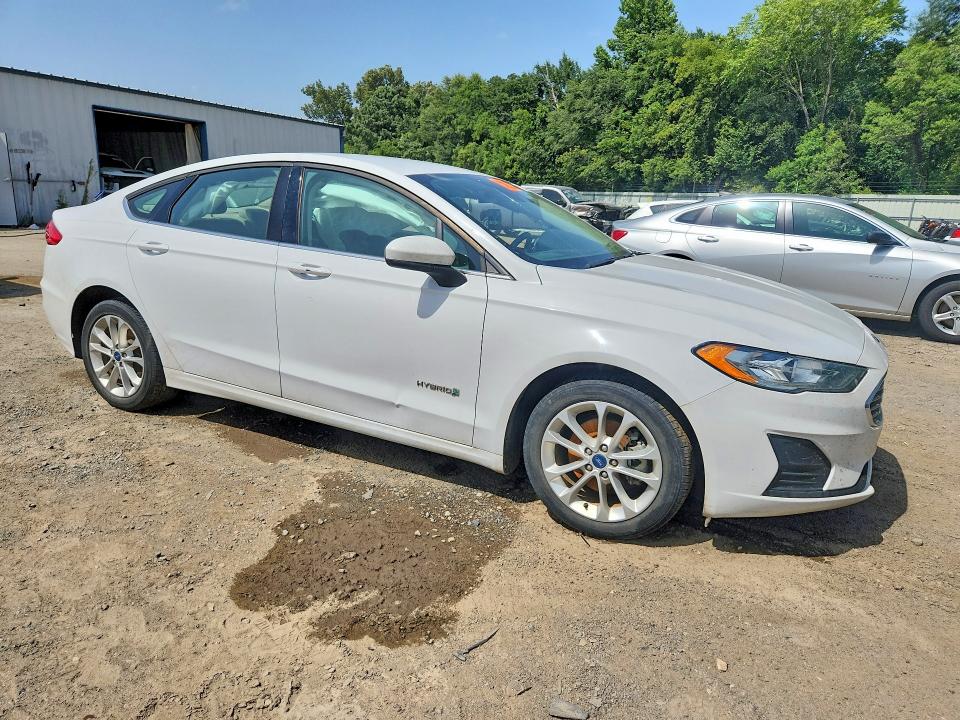 Aukcja sprzedaży 2019 Ford Fusion, vin: 3FA6P0LUXKR233316, numer aukcji: 58800376