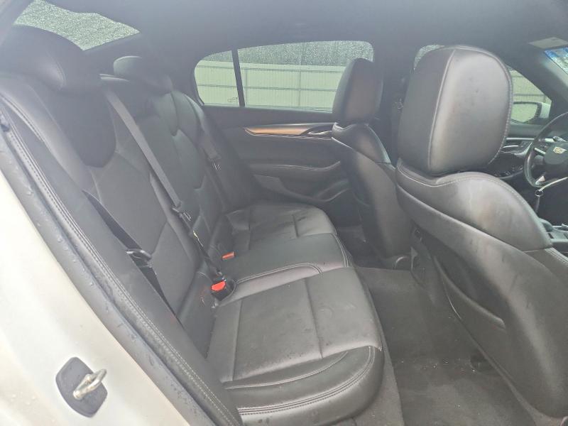 57661486 :رقم المزاد ، 1G6DT5RW1L0137310 vin ، 2020 Cadillac Ct5 مزاد بيع