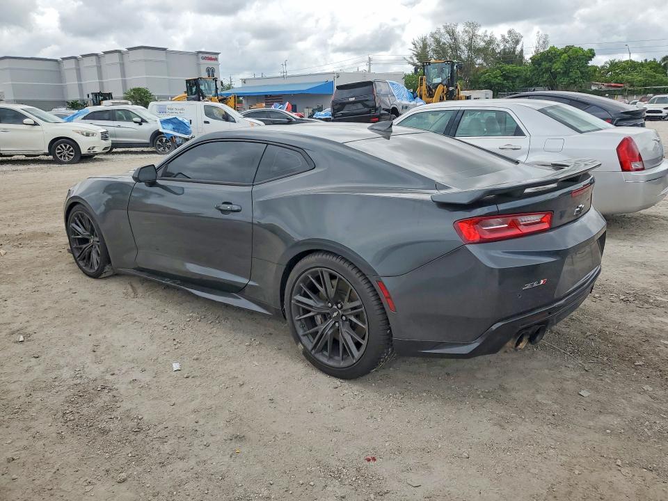 56041526 :رقم المزاد ، 1G1FK1R63J0156724 vin ، 2018 Chevrolet Camaro مزاد بيع