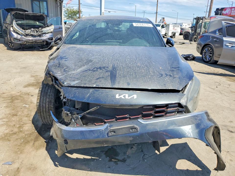 56356116 :رقم المزاد ، 3KPF54AD2NE473000 vin ، 2022 Kia Forte مزاد بيع