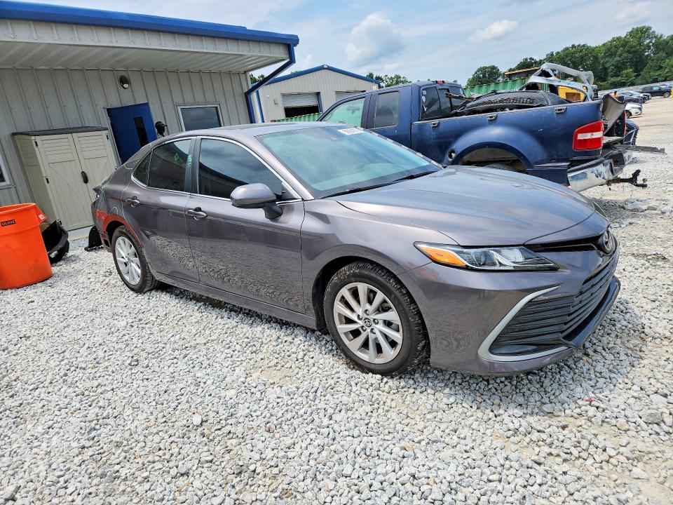 2021 Toyota Camry მანქანა იყიდება აუქციონზე, vin: 4T1C11AK8MU588305, აუქციონის ნომერი: 58900976
