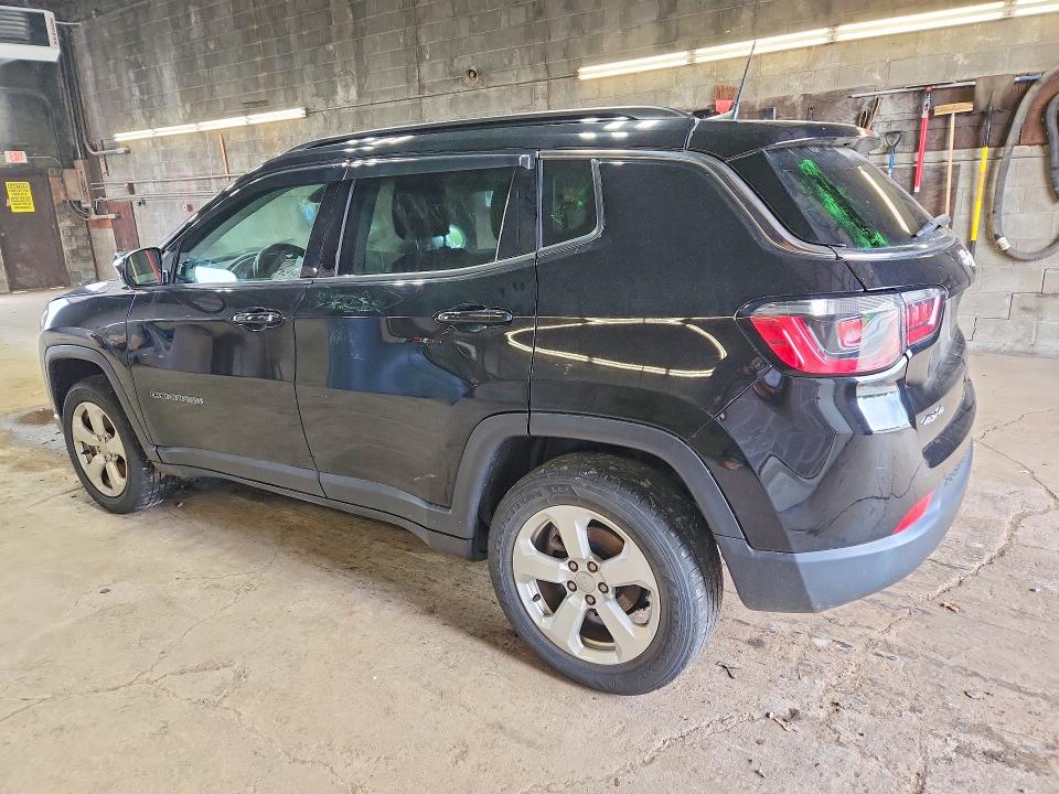 57702736 :رقم المزاد ، 3C4NJDBB8KT850764 vin ، 2019 Jeep Compass مزاد بيع