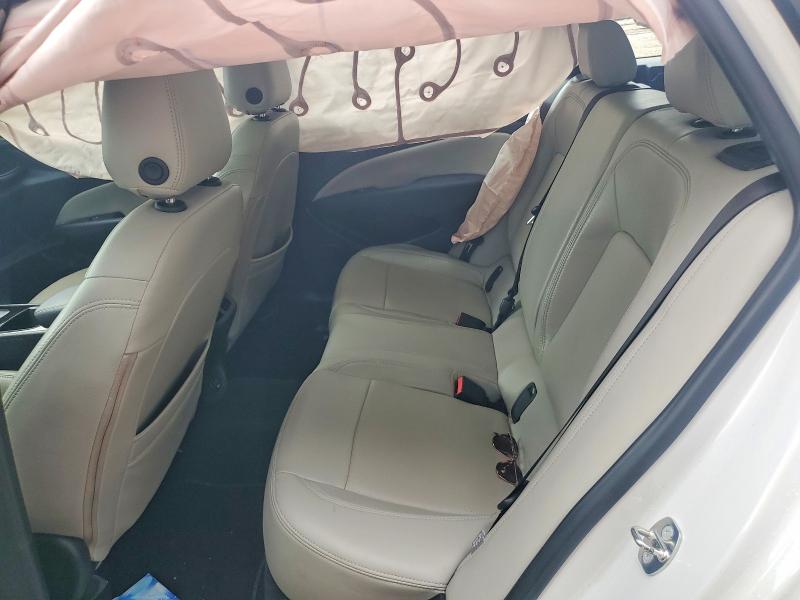 Продаж на аукціоні авто 2018 Buick Regal Tourx, vin: W04GU8SX4J1128842, номер лоту: 58772046