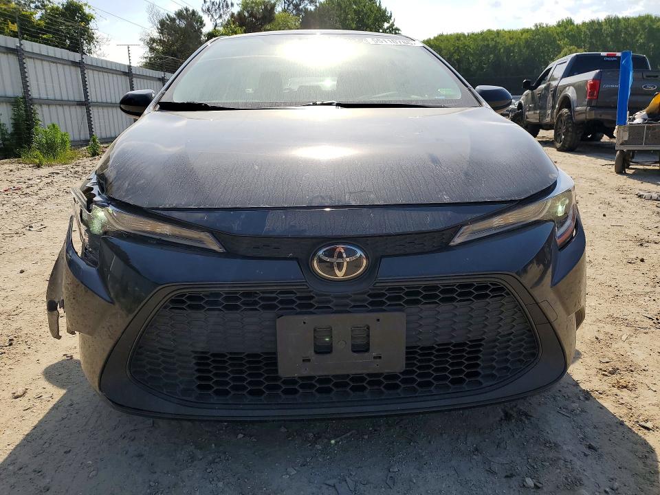 55110786 :رقم المزاد ، JTDEPMAE8NJ190229 vin ، 2022 Toyota Corolla مزاد بيع