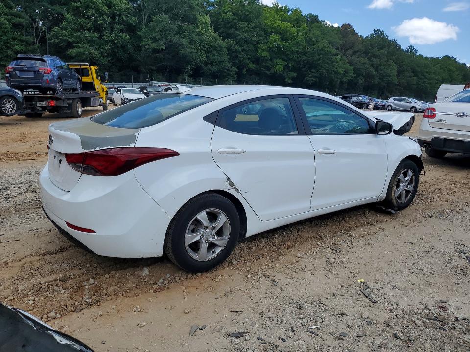 58267216 :رقم المزاد ، 5NPDH4AE7FH556927 vin ، 2015 Hyundai Elantra مزاد بيع