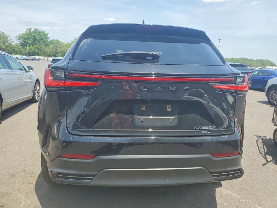 56964026 :رقم المزاد ، 2T2HGCEZ0NC008180 vin ، 2022 Lexus Nx مزاد بيع