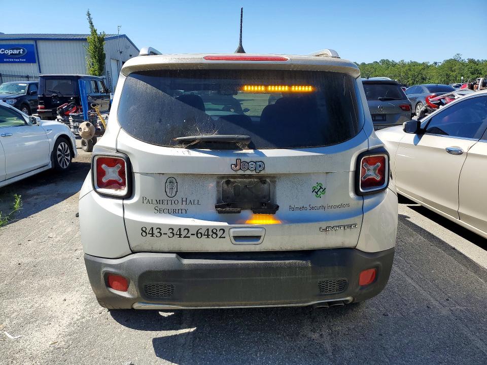 2018 Jeep Renegade მანქანა იყიდება აუქციონზე, vin: ZACCJADB0JPH33317, აუქციონის ნომერი: 55740166