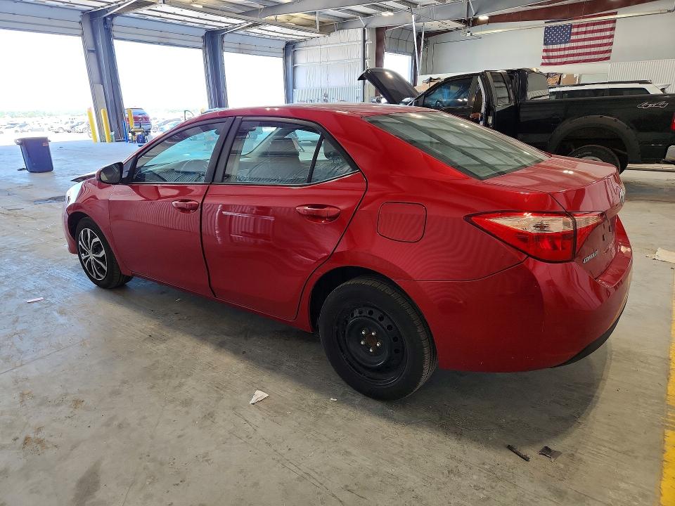 55147486 :رقم المزاد ، 2T1BURHE5JC995626 vin ، 2018 Toyota Corolla مزاد بيع