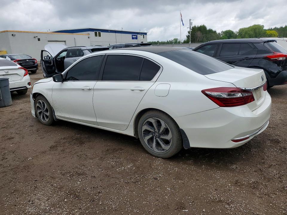Продаж на аукціоні авто 2017 Honda Accord, vin: 1HGCR2F38HA806157, номер лоту: 56790216