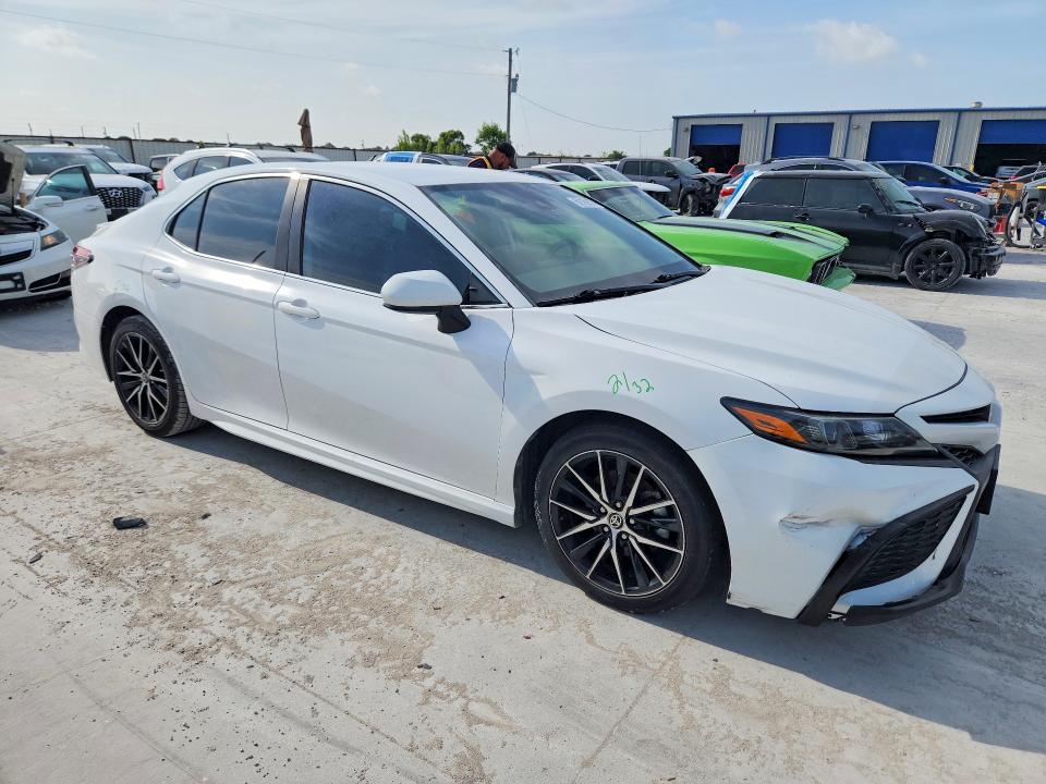 Продажа на аукционе авто 2021 Toyota Camry, vin: 4T1G11AK0MU517942, номер лота: 59189056