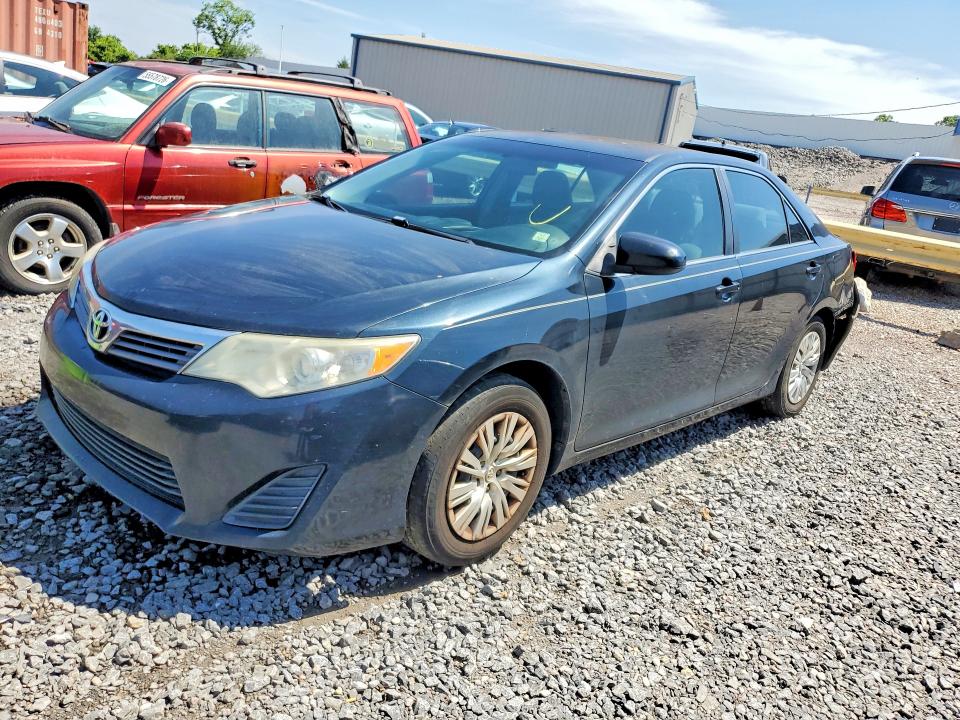 2014 Toyota Camry მანქანა იყიდება აუქციონზე, vin: 4T1BF1FK7EU792830, აუქციონის ნომერი: 55445376